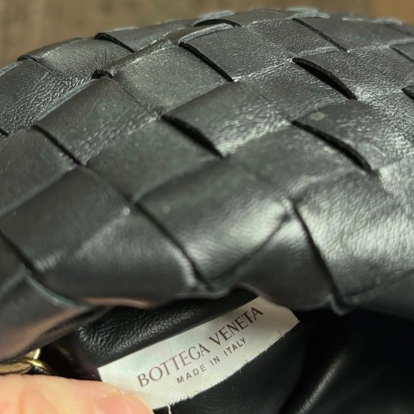 *SOLD* BOTTEGA VENETA Mini Jodie with dust bag and purchase tags from Ssense - Picture 9 of 16